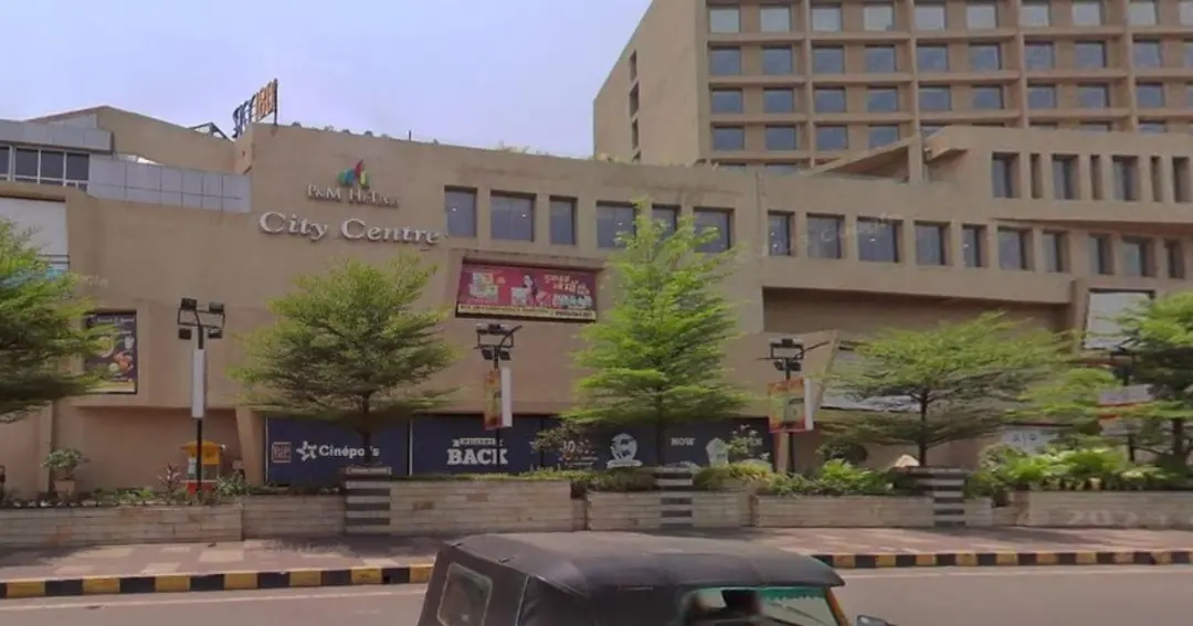 P&M Mall to deposit outstanding labour cess