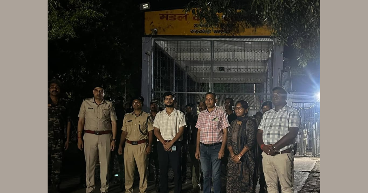 Saraikela Jail Checking : बकरीद से पहले मंडल कारा सरायकेला में सघन जांच, 14 वार्डों की ली गई तलाशी