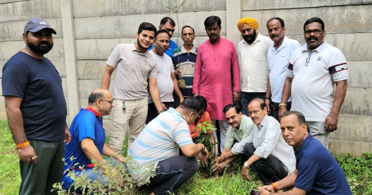 विश्व पर्यावरण दिवस पर "एक पेड़ माँ के नाम" अभियान, पर्यावरण संरक्षण का दिया गया संदेश