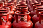 LPG सिलेंडर फिर हुआ महंगा, घरेलू गैस के दाम में ₹29 की बढ़ोतरी; तीन महीने में दूसरी बार बढ़ी कीमत