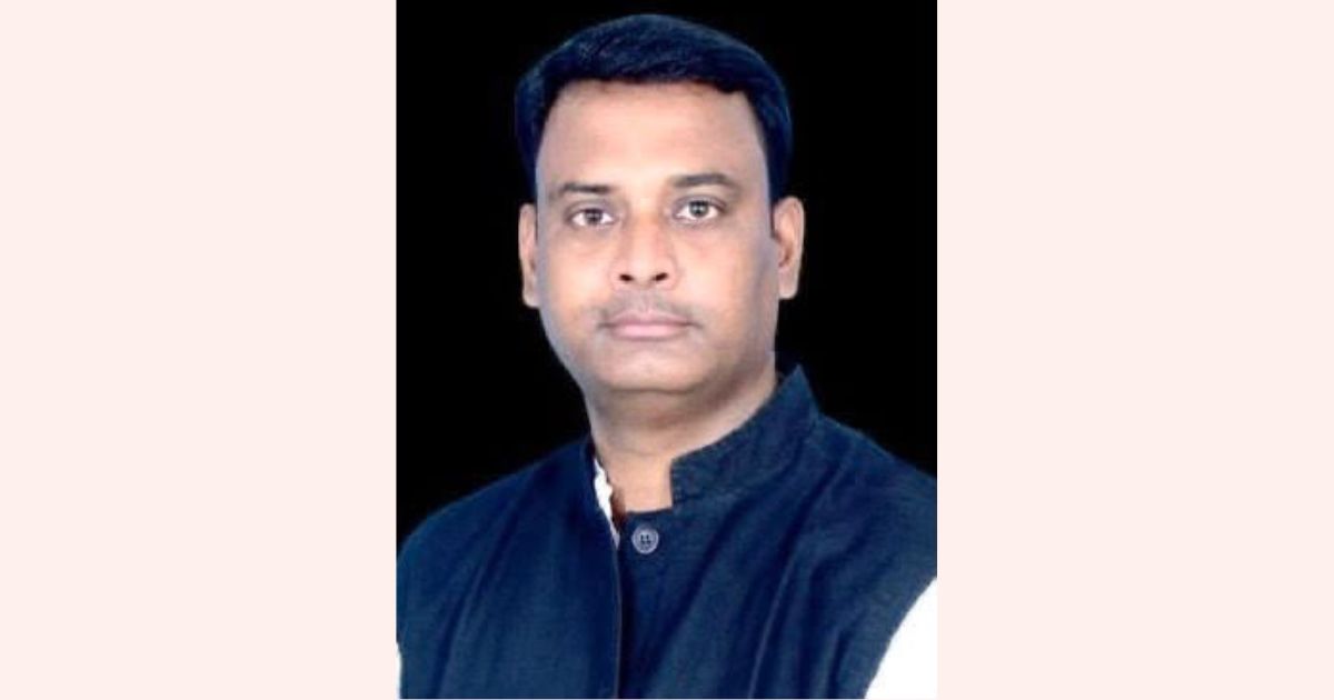 ग्रामीण क्षेत्रों में अवैध निर्माण पर उठे सवाल, भ्रष्ट अधिकारियों-बिल्डरों पर कार्रवाई की मांग : डॉ. परितोष सिंह