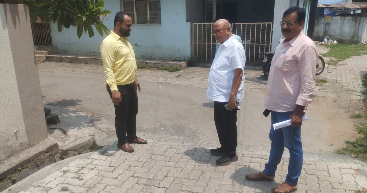 जन शिकायत पर एक्शन में सरयू राय, सोनारी में सड़क और नाली निर्माण कार्यों का किया निरीक्षण