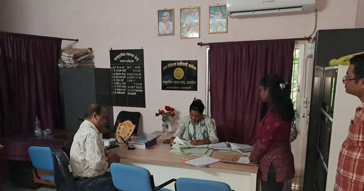 सरायकेला सीएचसी का उप विकास आयुक्त ने किया औचक निरीक्षण, स्वास्थ्य सेवाओं में सुधार के दिए सख्त निर्देश