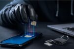 फोन में अचानक गायब हो जाए नेटवर्क तो हो जाएं सतर्क! SIM Swap Attack से मिनटों में खाली हो सकता है बैंक अकाउंट