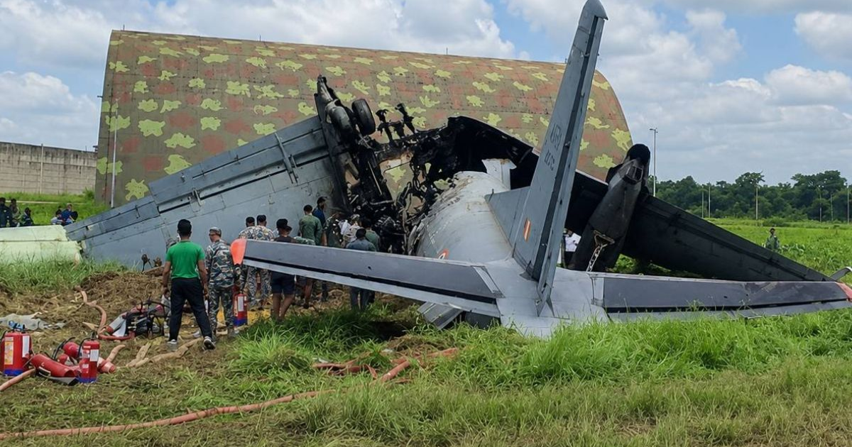 जोरहाट एयरबेस पर IAF का AN-32 मालवाहक विमान हादसे का शिकार, 5 वायुसेना कर्मियों की मौत