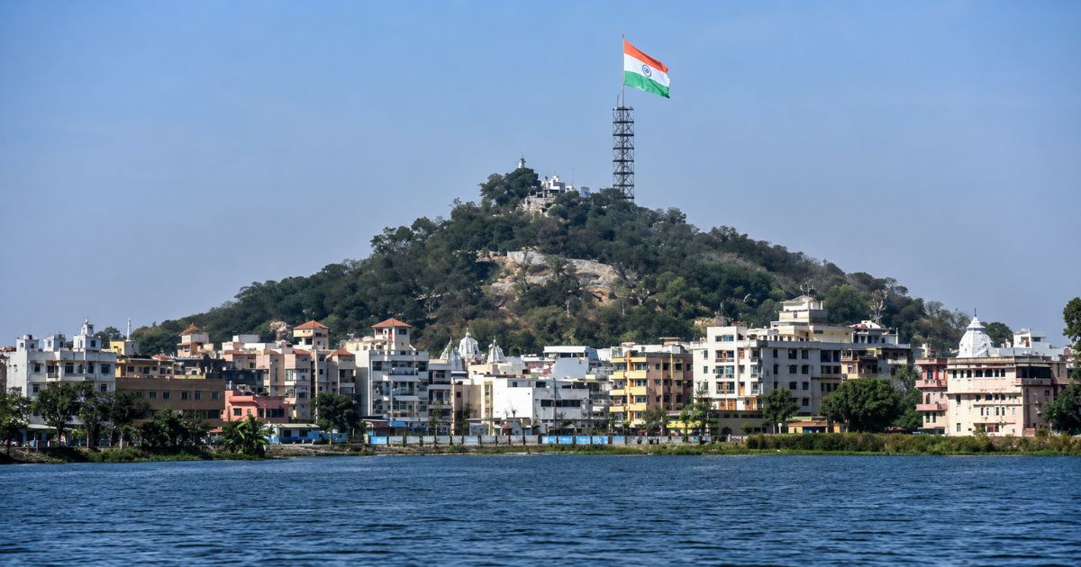 श्रावणी मेले से पहले पहाड़ी मंदिर क्षेत्र होगा अतिक्रमण मुक्त, प्रशासन ने तेज की तैयारी