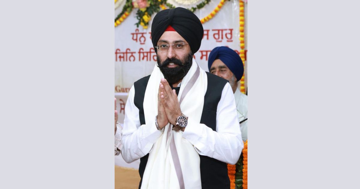 हजूर साहिब एक्ट पर महाराष्ट्र सरकार का बड़ा फैसला, CM देवेंद्र फडणवीस के निर्णय का सतबीर सिंह सोमू ने किया स्वागत