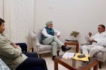 दिल्ली के 92 कॉलोनियों और प्राचीन गांवों से O Zone हटाने की मांग, सांसद मनोज तिवारी और रामवीर बिधूड़ी ने उपराज्यपाल से की मुलाकात