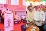 दिल्ली के माननीय उपराज्पयाल तरनजीत सिंह संधू ने विकासपुरी में आधार सेवा केंद्र