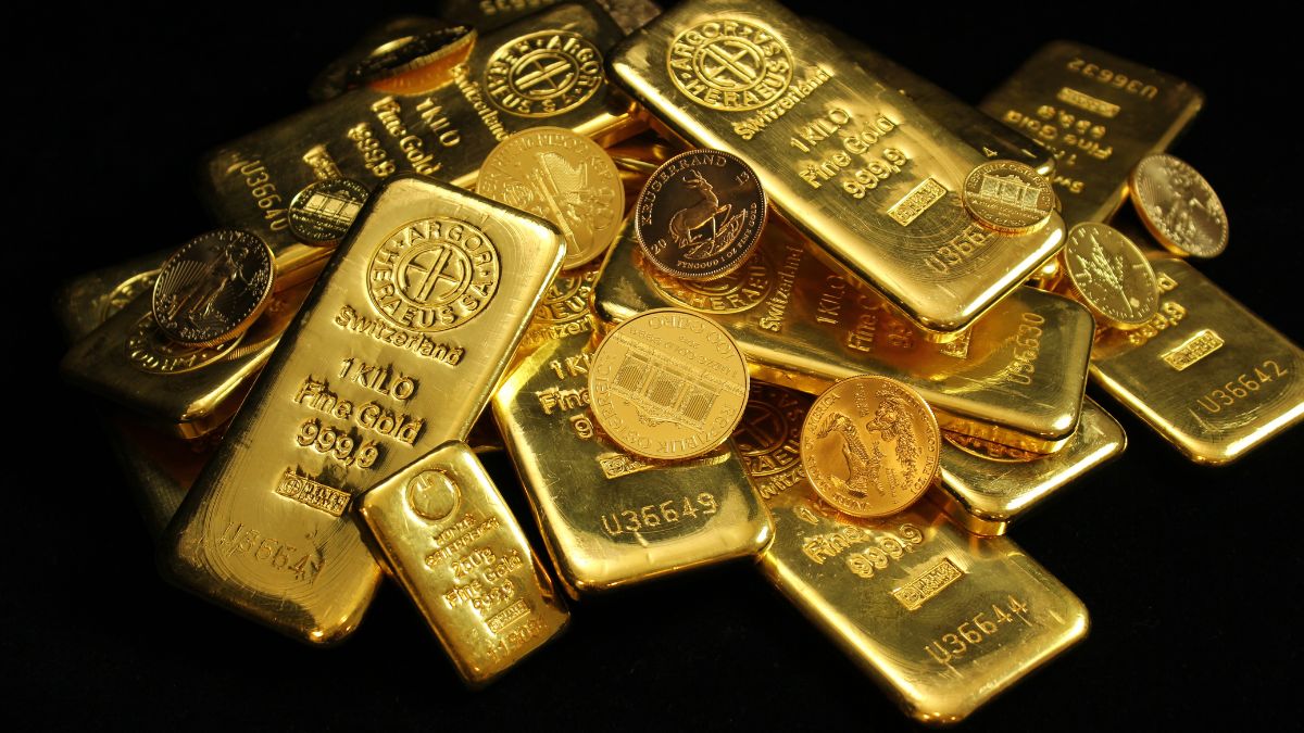 Gold and silver prices rise