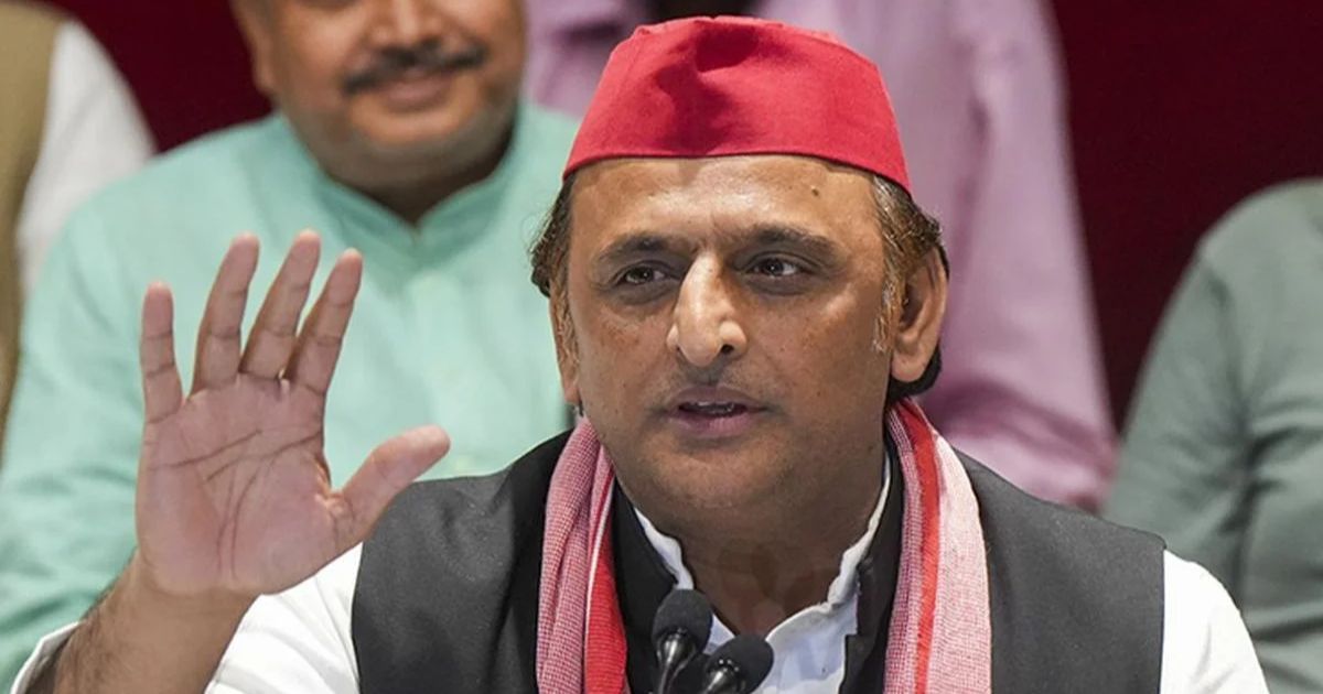 अखिलेश यादव ने भाजपा सांसद निशिकांत दुबे को दी 10 मिनट की चेतावनी, कहा- पोस्ट हटाएं, नहीं तो होगी FIR
