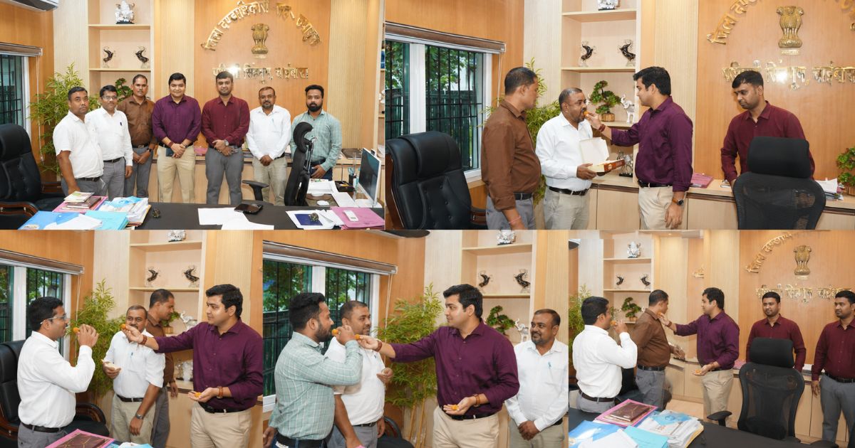 पश्चिमी सिंहभूम में समाहरणालय संवर्ग के पदनाम बदले, कर्मचारियों ने उपायुक्त मनीष कुमार से मुलाकात कर जताई खुशी