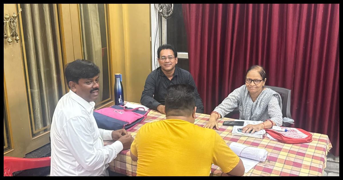 विशेष गहन पुनरीक्षण (SIR) अभियान में तेजी लाने हेतु बूथों का निरीक्षण, पात्र मतदाता समय पर जमा करें अपना प्रपत्र : दिनेश कुमार