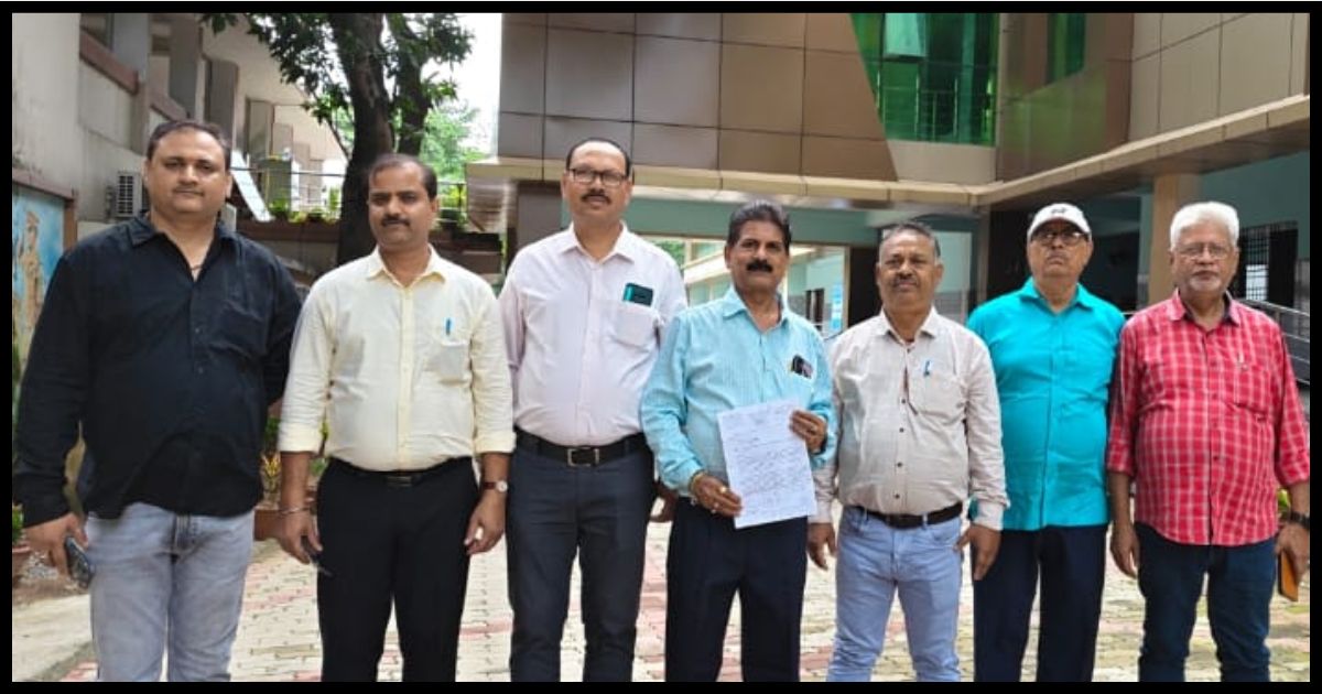 झारखंड मानवाधिकार संघ ने SSP से की मुलाकात, अपराध नियंत्रण की सराहना करते हुए दिए अहम सुझाव