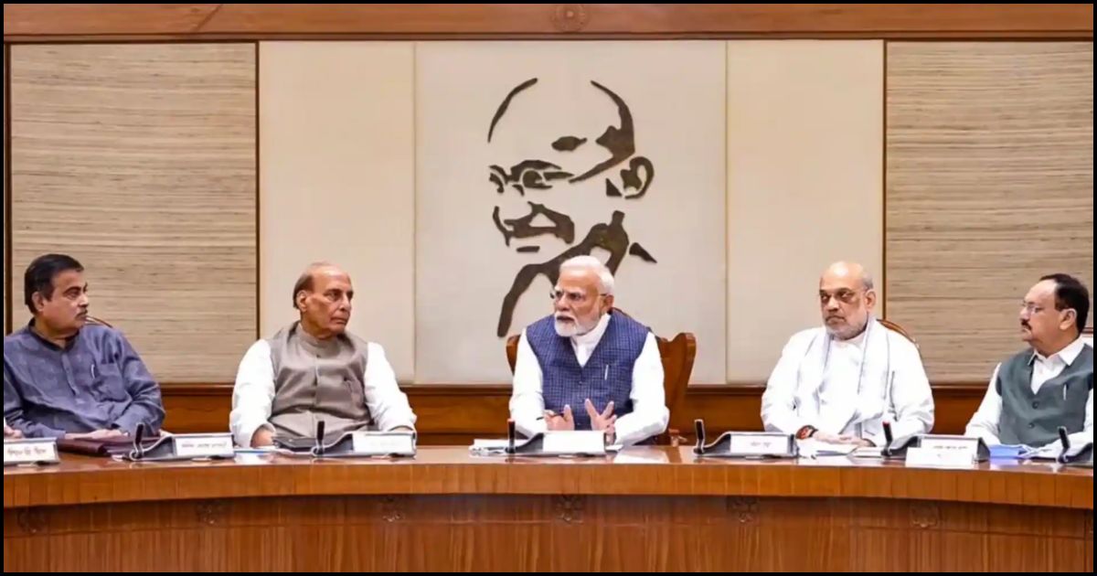 पेपरलीक संशोधन बिल पर मंत्री वैष्णव ने जवाब नहीं दिया