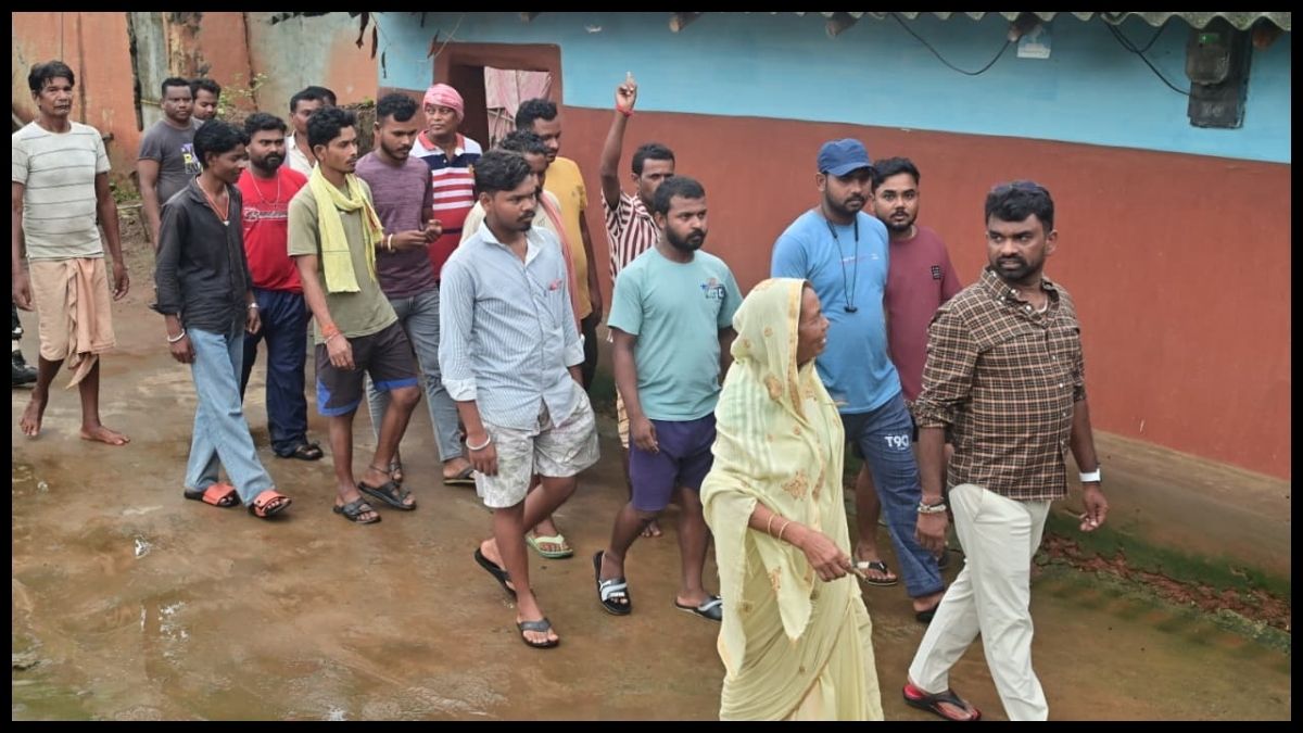 MMDR Bill के विरोध में पोटका में JMM का जनजागरण अभियान, गांव-गांव पहुंच रहे विधायक संजीव सरदार