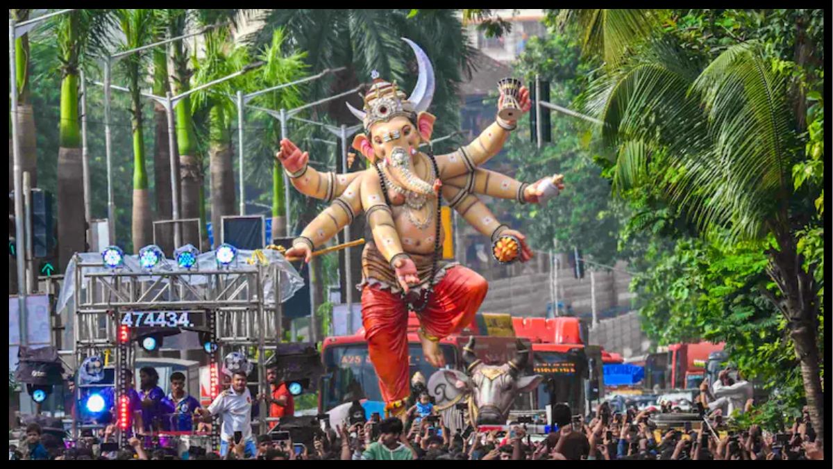 Ganesh Chaturthi 2026: POP गणेश मूर्तियों के विसर्जन पर हाईकोर्ट का फैसला, जानें क्या हैं नियम