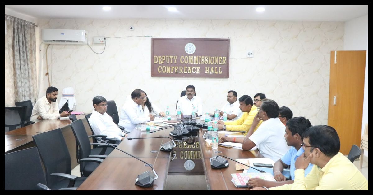 SIR 2026: विशेष गहन पुनरीक्षण अभियान को लेकर राजनीतिक दलों के साथ बैठक, जानें मतदाता सूची से जुड़ी अहम तारीखें