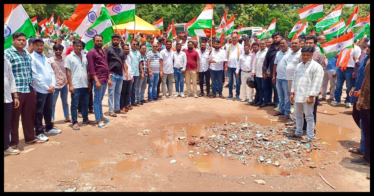 तिरंगा यात्रा में उमड़ा युवाओं का जोश, अमरप्रीत सिंह काले बोले- वीर स्वतंत्रता सेनानियों के बलिदान को स्मरण करना राष्ट्रीय कर्तव्य