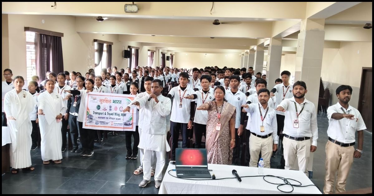 चक्रधरपुर: मधुसूदन पब्लिक स्कूल में छात्रों को दिया सकारात्मक सोच और तनावमुक्त जीवन का संदेश