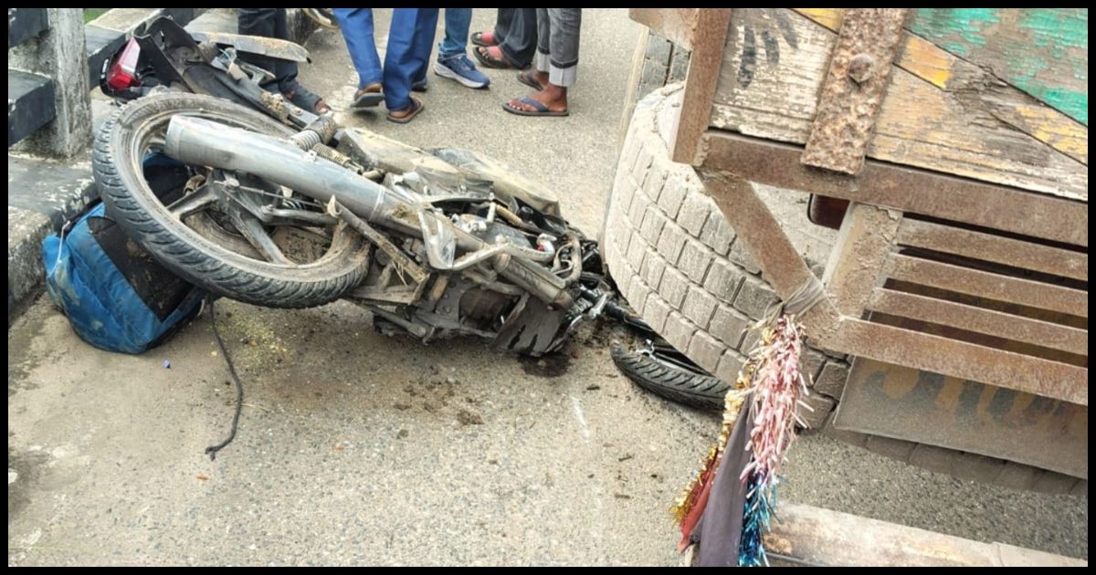 पिठोरिया घाटी में भीषण सड़क हादसा, तेज रफ्तार ट्रक ने कार और 3 बाइक को कुचला; 2 की मौत, 4 घायल