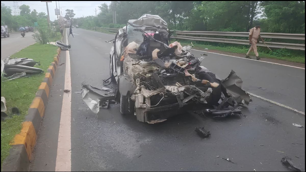 Jamshedpur Sonari Marine Drive Accident