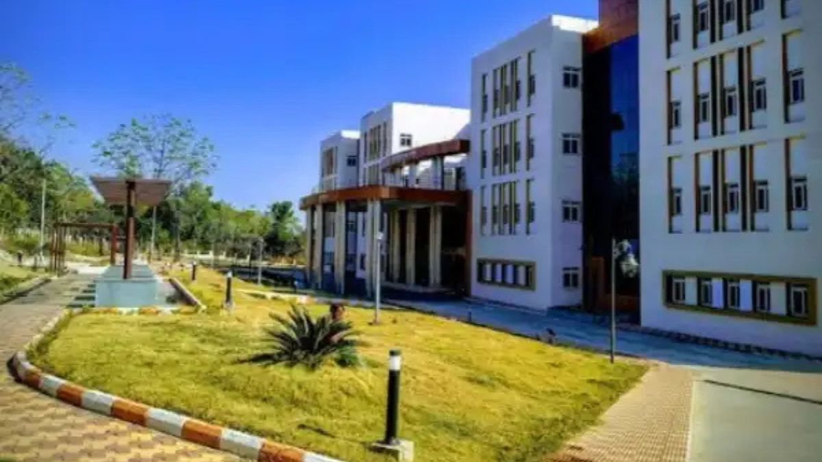 NIT New students to be escorted to prevent ragging