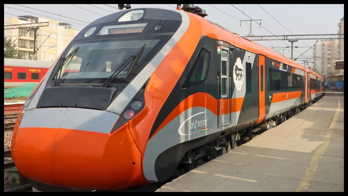Vande Bharat Sleeper Train: दूसरी वंदे भारत स्लीपर ट्रेन की तैयारी, दिल्ली-वाराणसी के बीच चलेगी; जानें रूट और टाइमिंग