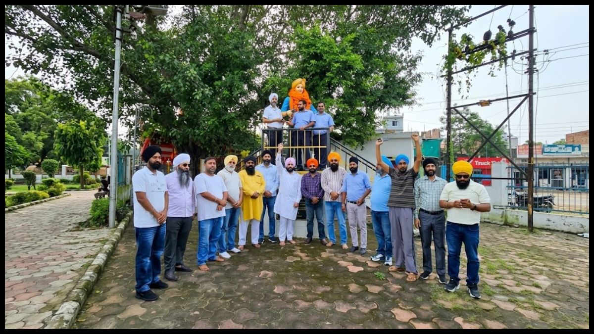 जमशेदपुर भगत सिंह की 119वीं जयंती पर जेमको में श्रद्धांजलि सभा, ‘इंकलाब जिंदाबाद’ के नारों से गूंजा शहीद चौक