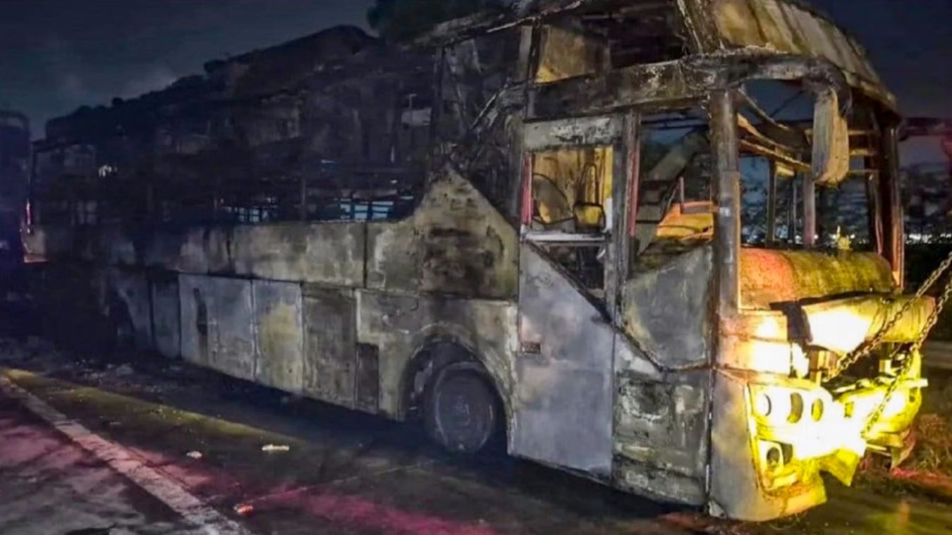 Yamuna Expressway Bus Fire