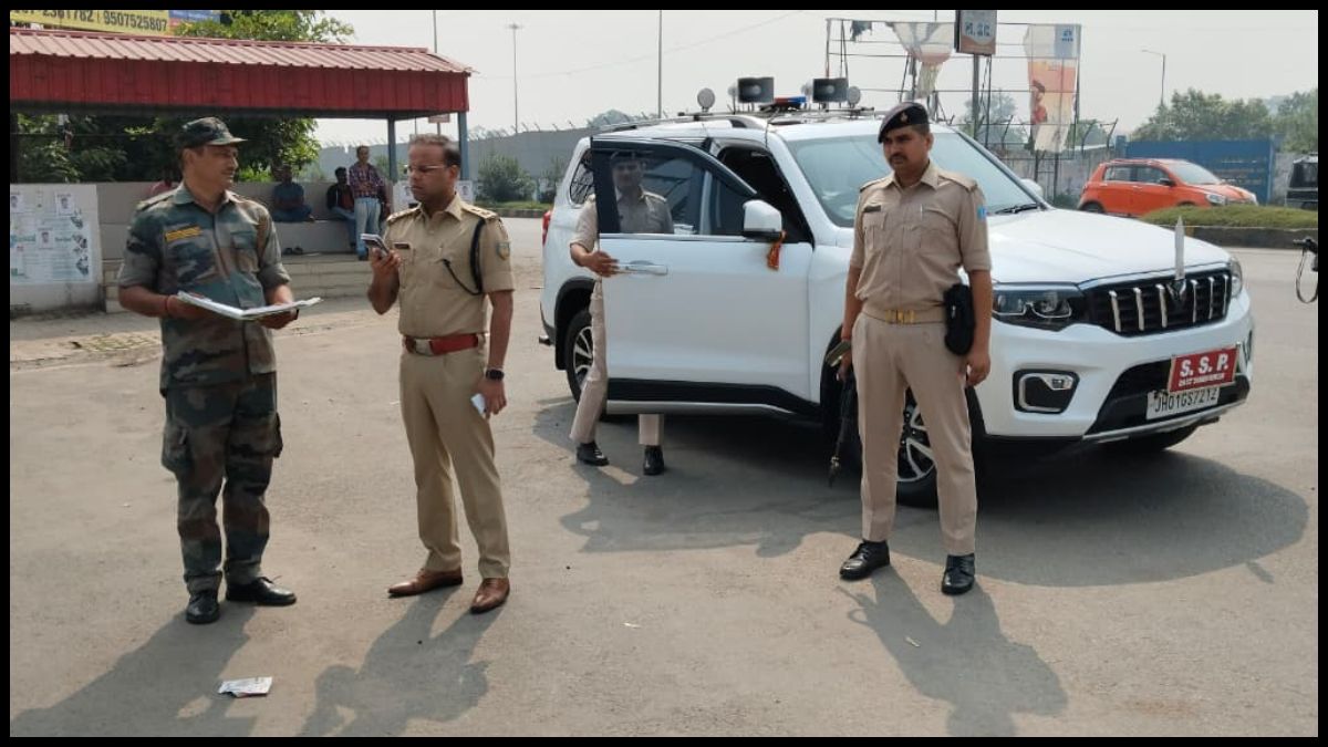 त्योहारों को लेकर अलर्ट पुलिस प्रशासन, SSP ने चेकिंग प्वाइंटों का किया औचक निरीक्षण