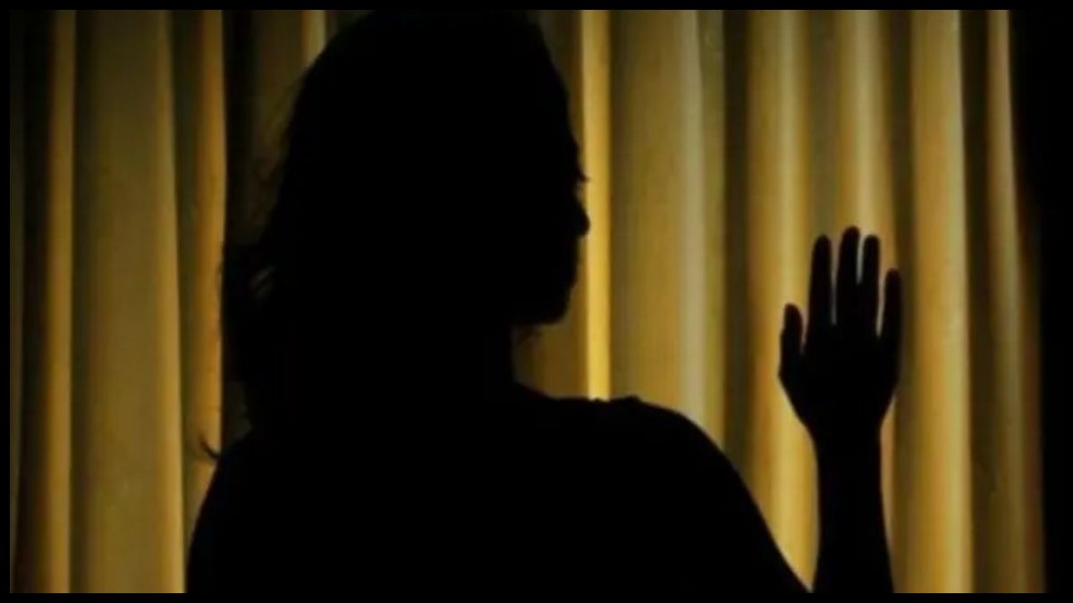 साकचीः लॉज में देह व्यापार संचालक समेत 2 गिरफ्तार