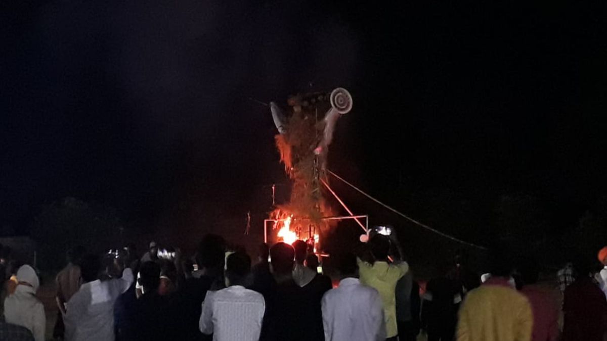 गोविंदपुर में 51 फीट के विशाल रावण दहन 21 अक्टूबर को